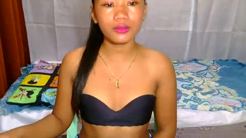 Snapshot of angel_morena chatting on June 22, 11:46 pm angel_morena online show from June 22, 11:46 pm