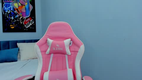 Angel  My schedule GTM2 Mon Tue Wen Thu Fri 0900am-0400pm online show from December 8, 3:02 pm