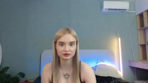 Angela online show from May 26, 12:34 pm