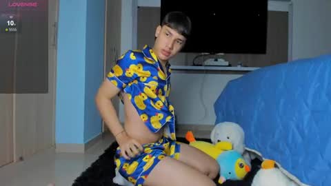  Angel  online show from June 18, 12:22 am