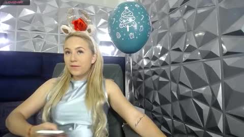 Angel online show from December 20, 11:50 am