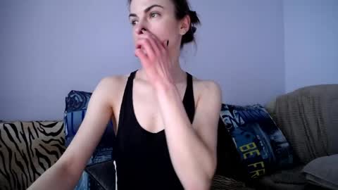 Zoe online show from March 31, 8:37 am