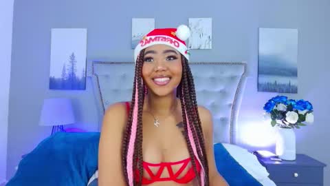 Angela Roberts online show from December 3, 4:53 am