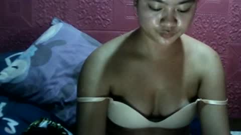 angela_rose12345 online show from July 1, 12:40 pm