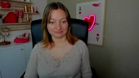 Angela online show from June 17, 5:32 am