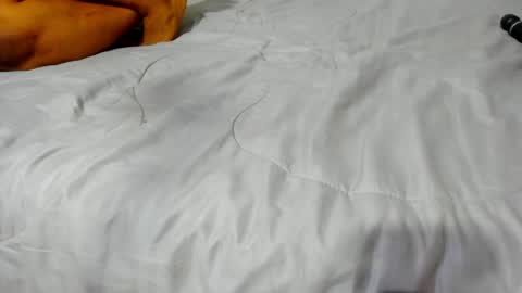 angela_wish online show from April 7, 2:39 pm