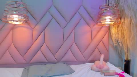 ANGELA online show from December 29, 3:57 pm