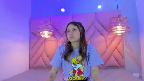 ANGELA online show from March 9, 12:20 pm