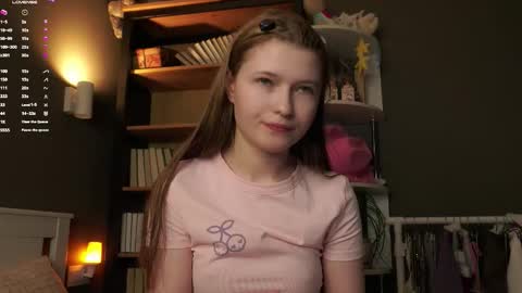 Snapshot of angelabalay chatting on February 4, 11:16 am Mary online show from February 4, 11:16 am