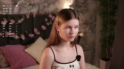 Snapshot of angelabalay chatting on July 6, 12:13 pm Mary online show from July 6, 12:13 pm