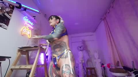 Snapshot of angelacianuro_ chatting on June 3, 3:31 am angelacianuro_ online show from June 3, 3:31 am