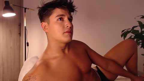 Snapshot of angelcossio chatting on December 26, 8:32 pm Angel online show from December 26, 8:32 pm