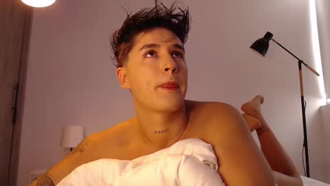 Snapshot of angelcossio chatting on September 13, 9:25 pm Angel online show from September 13, 9:25 pm