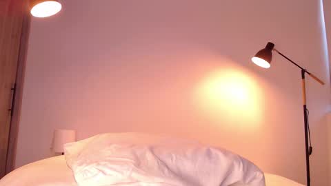 Snapshot of angelcossio chatting on September 23, 10:24 pm Angel online show from September 23, 10:24 pm