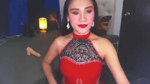 Snapshot of angelcumfallen chatting on January 13, 3:58 pm Angel online show from January 13, 3:58 pm