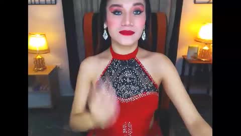 Snapshot of angelcumfallen chatting on February 1, 1:34 am Angel online show from February 1, 1:34 am