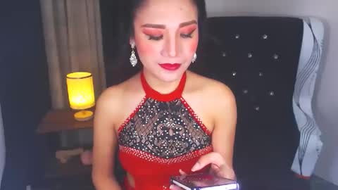 Snapshot of angelcumfallen chatting on February 13, 1:59 pm Angel online show from February 13, 1:59 pm