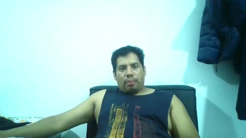 angeldavid90 online show from May 15, 11:23 pm