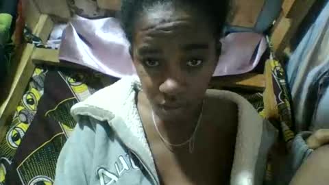 Angelettee online show from June 9, 4:24 am