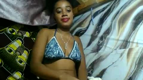 Angelettee online show from June 26, 7:40 pm