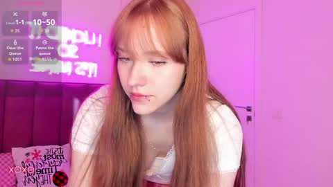 Snapshot of angelfleur chatting on May 12, 1:36 am Angela online show from May 12, 1:36 am