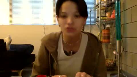 angelia01m online show from February 3, 12:09 am