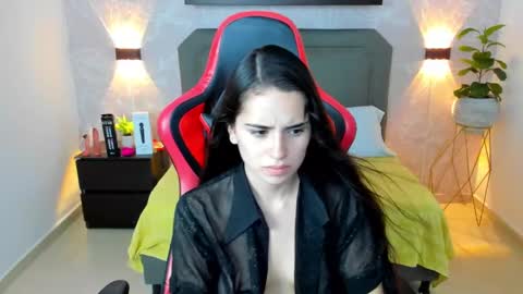 A N G E L I C A online show from February 5, 12:06 pm