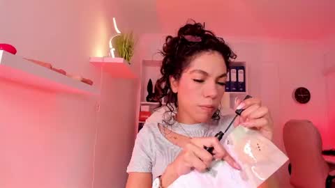 angelcia online show from June 13, 2:26 pm