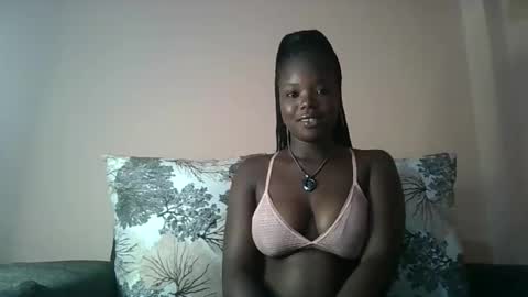 Snapshot of angelictease chatting on March 4, 9:04 am angelictease online show from March 4, 9:04 am