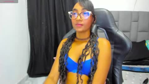 Snapshot of angelinamurphy chatting on July 4, 4:29 am AngelinaMurphy online show from July 4, 4:29 am