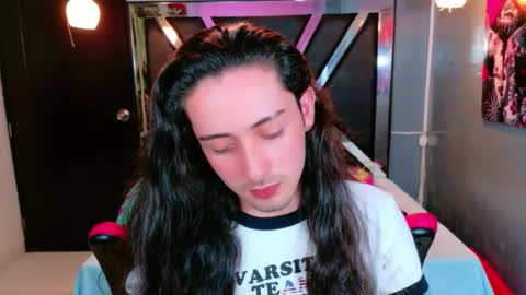 Snapshot of angelis_savage chatting on February 18, 8:05 pm angelis savage online show from February 18, 8:05 pm