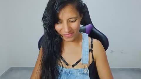 angela online show from July 14, 12:13 am