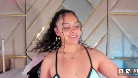 Snapshot of angelitafrodita chatting on March 27, 10:04 am A F R O D I T A online show from March 27, 10:04 am