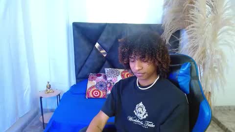 Angel online show from March 27, 8:52 pm