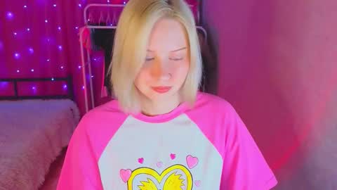 Cutie online show from February 9, 12:31 pm