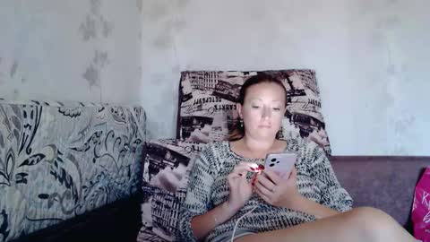 Snapshot of angellllsexy chatting on September 13, 3:01 pm Galina online show from September 13, 3:01 pm