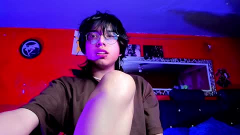 Snapshot of angellonfire chatting on February 3, 9:41 am Angel  online show from February 3, 9:41 am