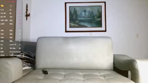 Snapshot of angelm888 chatting on February 18, 7:04 am Angelm888- online show from February 18, 7:04 am