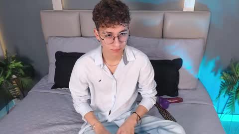 angelobellini online show from May 22, 7:30 pm