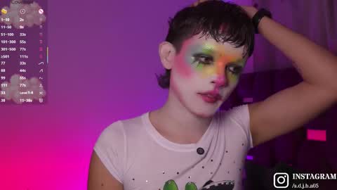 Snapshot of angelocute_ chatting on October 23, 6:13 am Angelo I work from home this is my room online show from October 23, 6:13 am