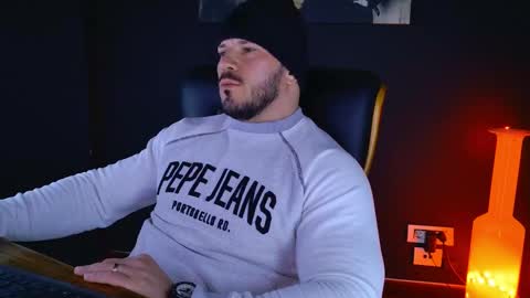 BlackWolf online show from January 31, 8:01 am