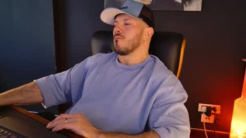 BlackWolf online show from March 3, 12:00 pm