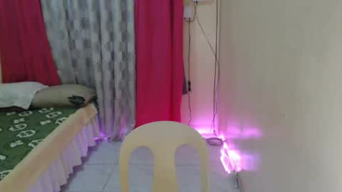 Snapshot of angelofcumx chatting on June 16, 12:46 am sabina online show from June 16, 12:46 am
