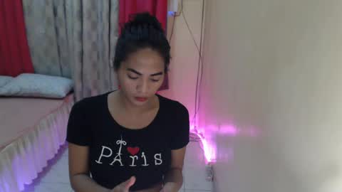 Snapshot of angelofcumx chatting on June 28, 1:55 am sabina online show from June 28, 1:55 am