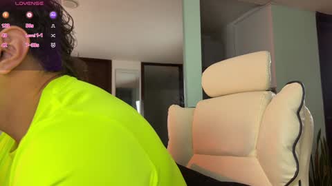 Snapshot of angeloferro1 chatting on January 26, 1:41 am Angelo Ferro online show from January 26, 1:41 am