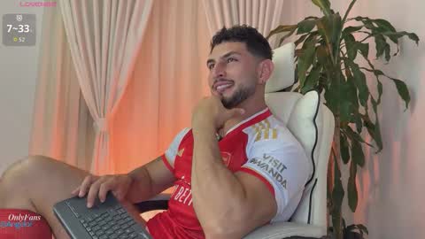 Snapshot of angeloferro1 chatting on October 5, 1:59 am Angelo Ferro online show from October 5, 1:59 am