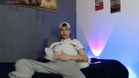 angeloo 666 online show from September 9, 10:09 pm