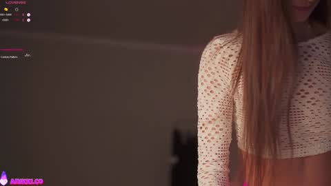 Nikki online show from November 23, 1:44 pm