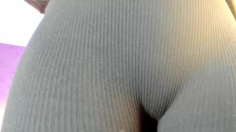 Angela online show from February 19, 2:35 pm