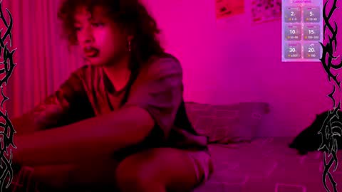 Snapshot of angelsdustxxx chatting on January 29, 6:54 am online show from January 29, 6:54 am